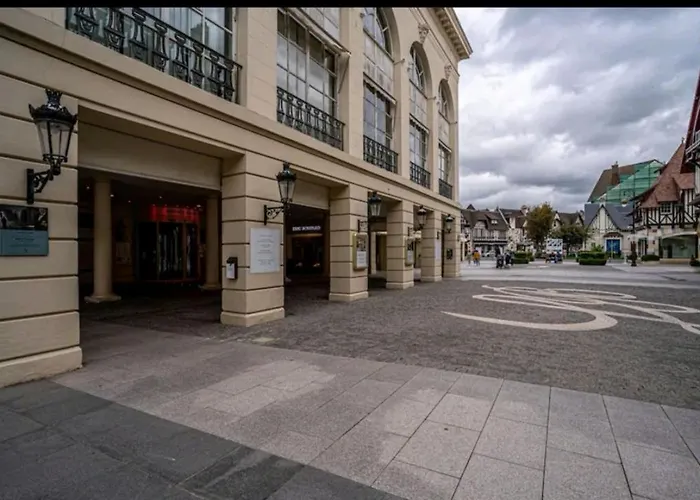 : Magnifique En Face Du Casino ! ドーヴィル