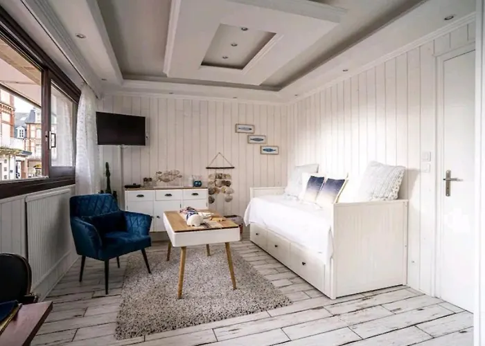 : Magnifique En Face Du Casino ! アパート *